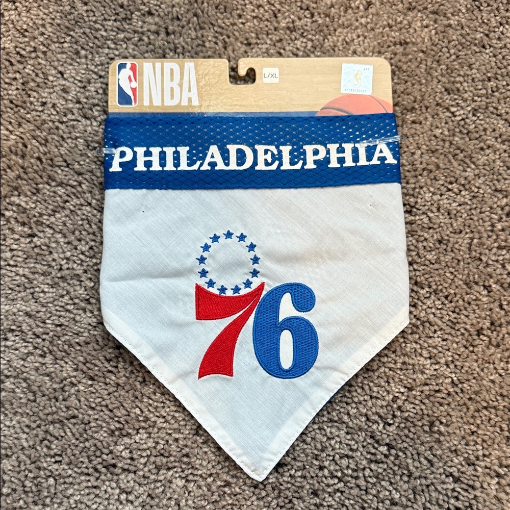 Philadelphia 76ers Reversible Pet Bandana